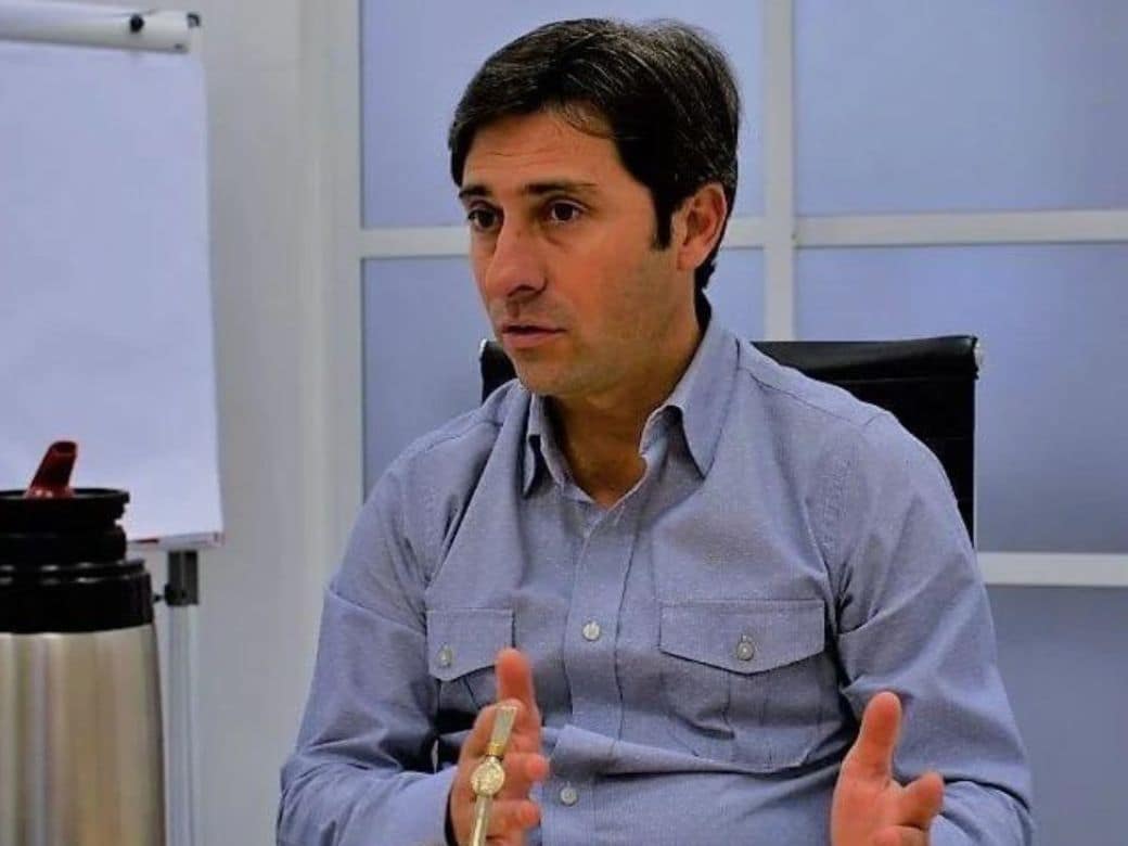 Un senador del PRO pidió que analicen no pagarle el polémico aumento