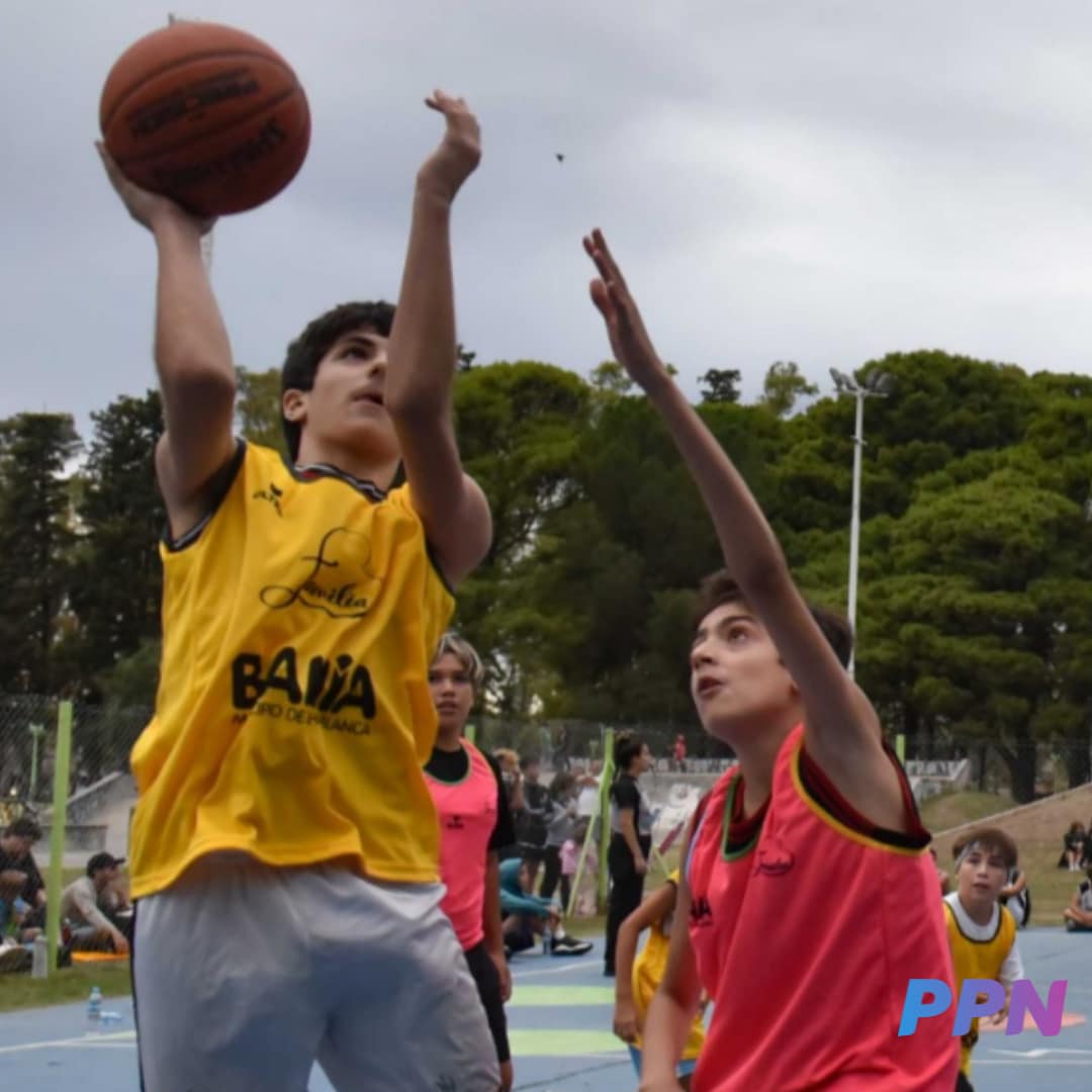 16 equipos participan del Torneo Relámpago-Nocturno de Básquet 3 x 3