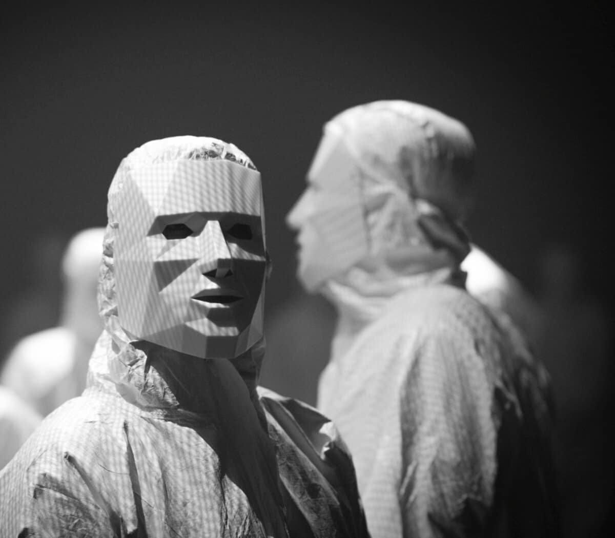 “REAL SELF” la experiencia inmersiva en total anonimato que tenes que vivir
