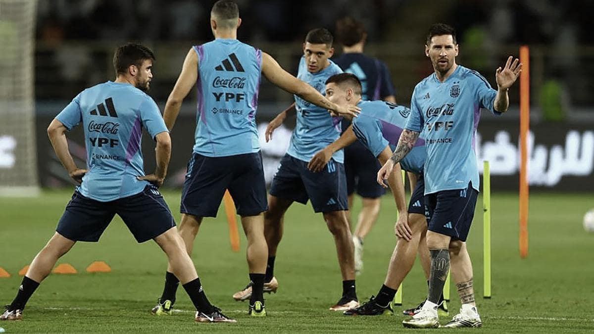 La selección ya se entrena por primera vez en Qatar con el foco puesto en el físico