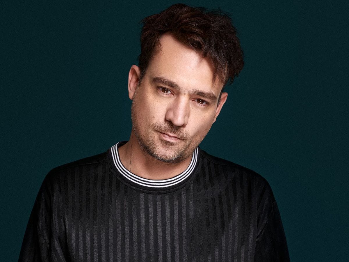 Chano compartió su número de teléfono y recibió 49 mil mensajes