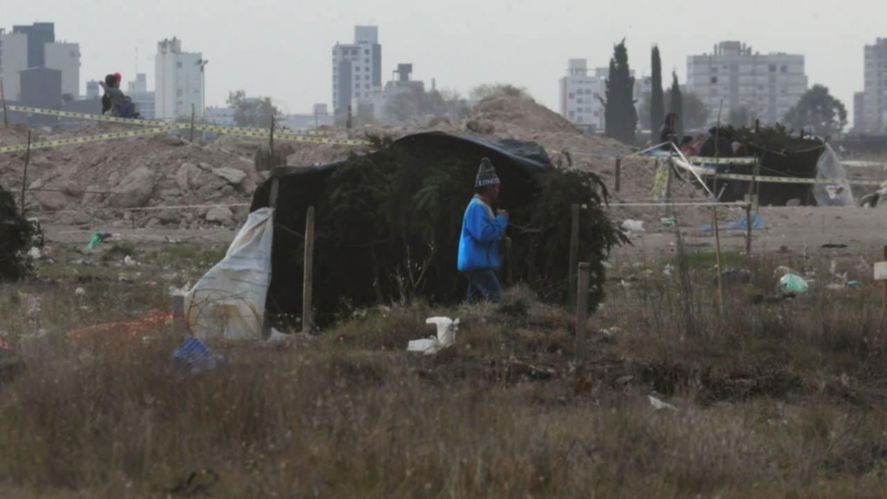 El 31,7% de los bahienses son pobres, de acuerdo al INDEC