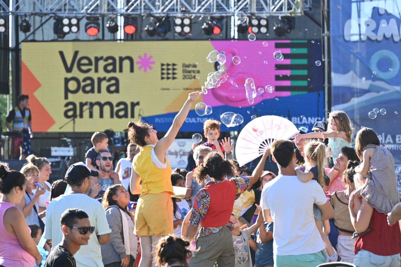 Cientos de chicos y chicas disfrutaron de la primera edición del programa “PlaPla”