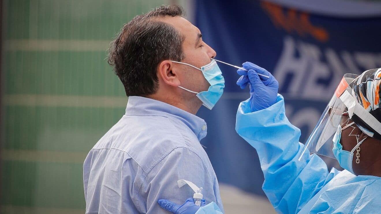 Los detalles del primer caso de Ómicron detectado en Argentina
