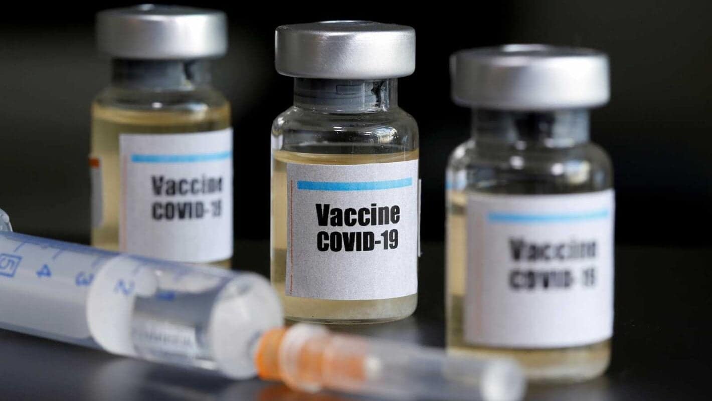 “Ómicron podría requerir una cuarta dosis de la vacuna”, advirtió el CEO de Pfizer