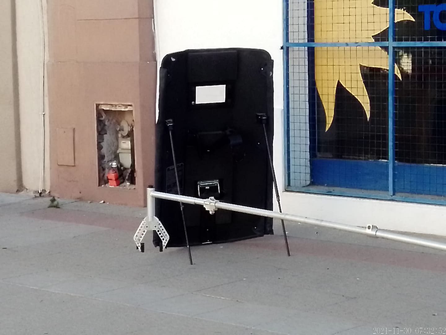 Detonan un artefacto sospechoso en local del Frente de Todos bahiense