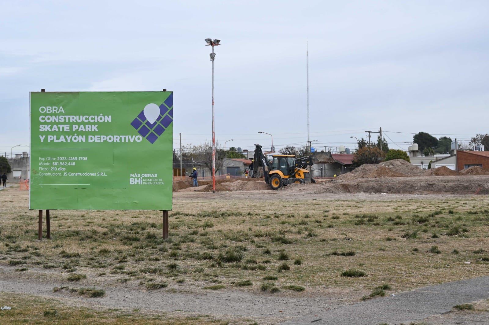 El intendente Héctor Gay recorrió los avances en la obra del nuevo Skatepark