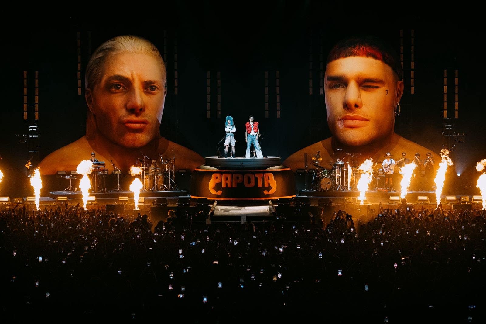 Así fue el show sorpresa que dieron CA7RIEL & Paco Amoroso en Movistar Arena