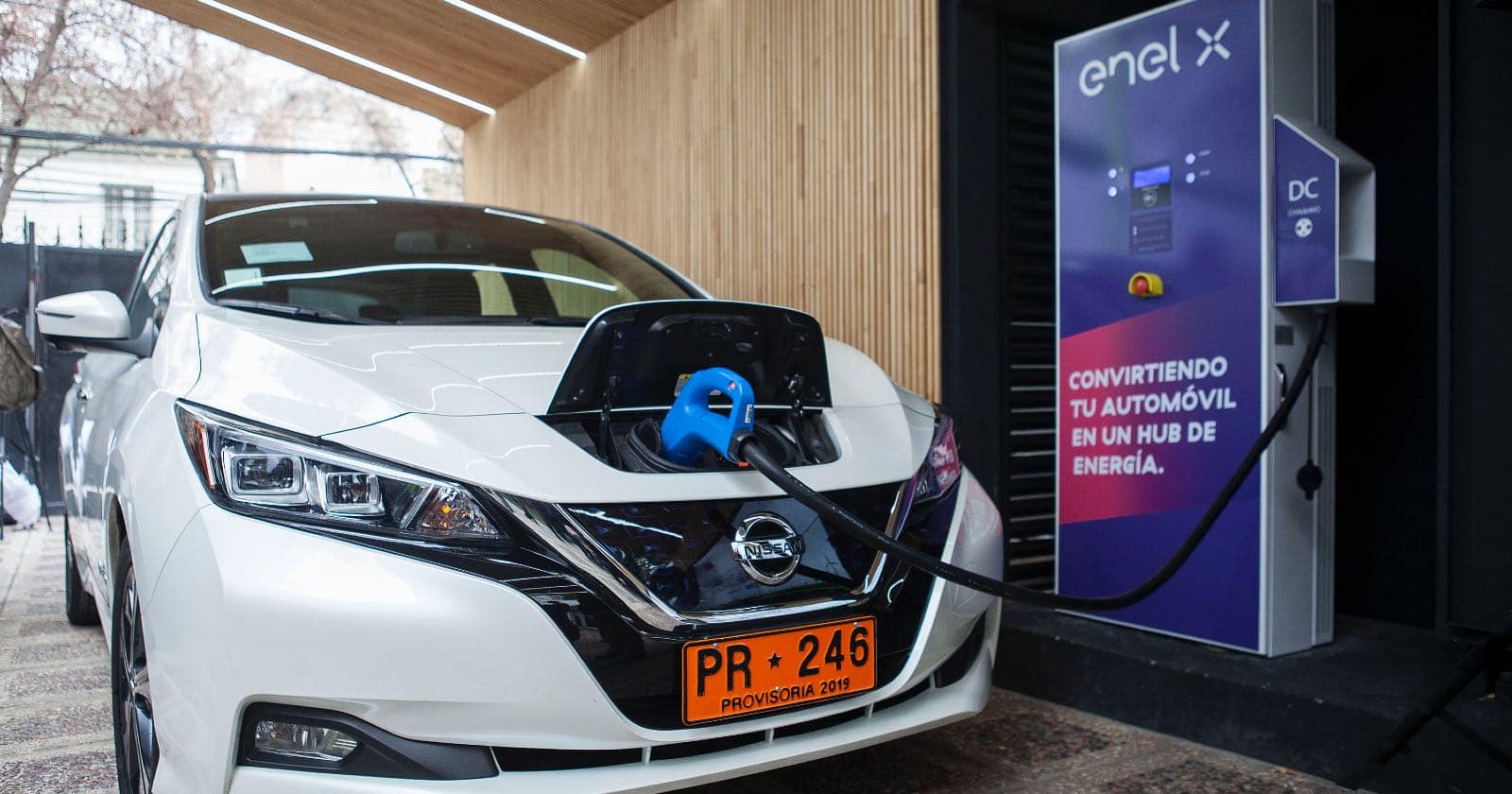 La venta de autos eléctricos en el mundo creció el 121% en 2021