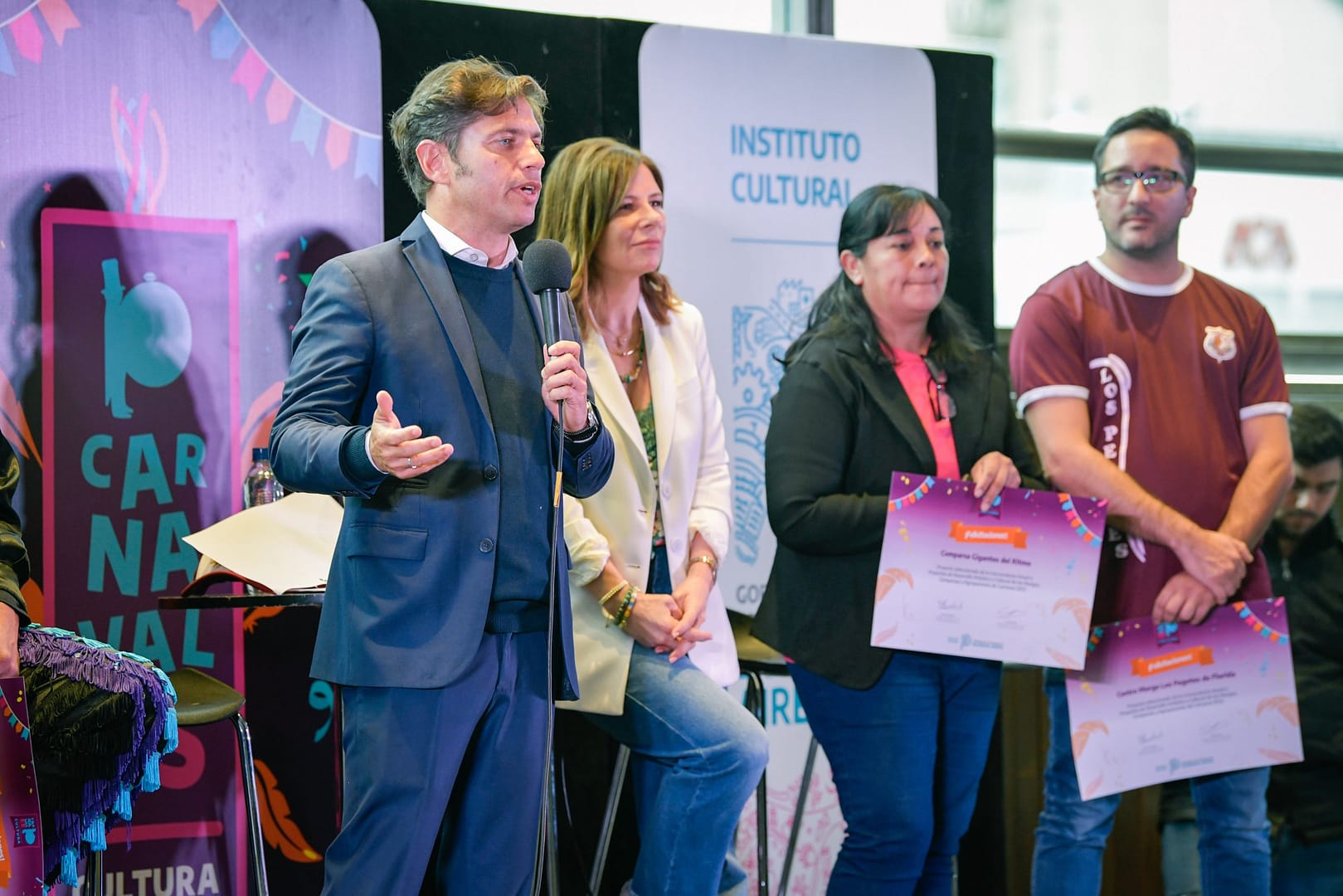 “Carnaval es Cultura” entregó premios a proyectos artísticos de murgas, comparsas y agrupaciones de carnaval