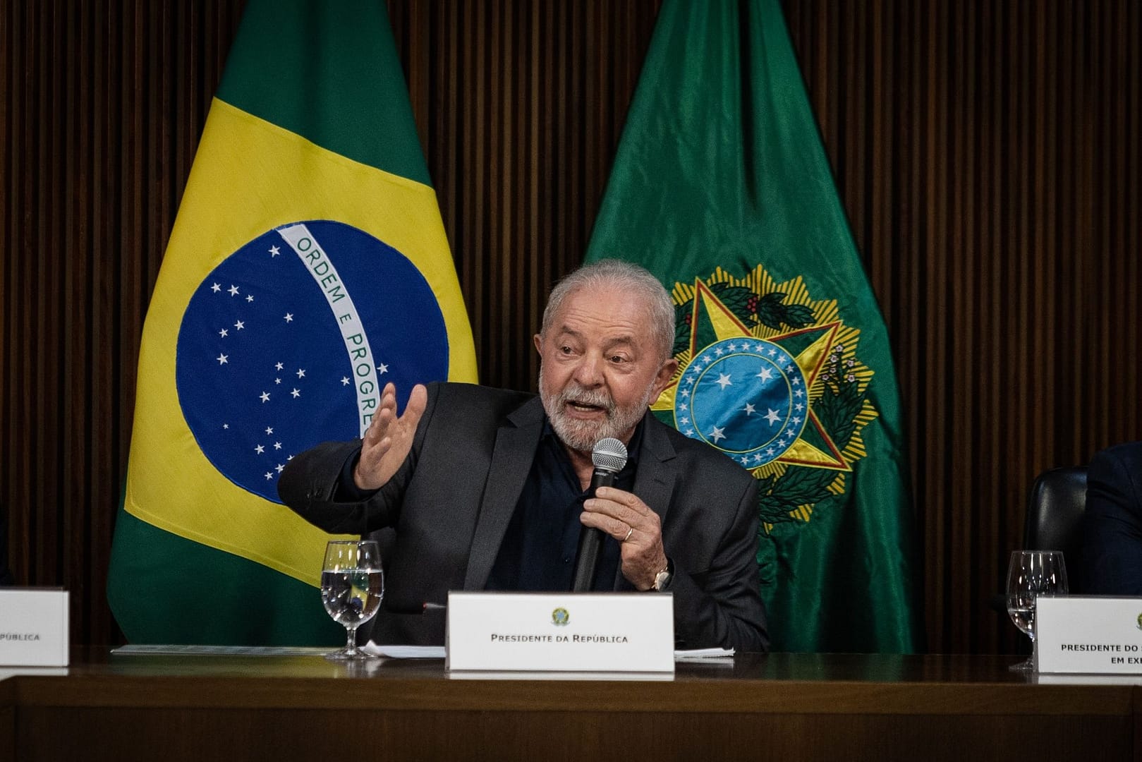 Lula hizo un balance de los primeros 100 días de su gobierno