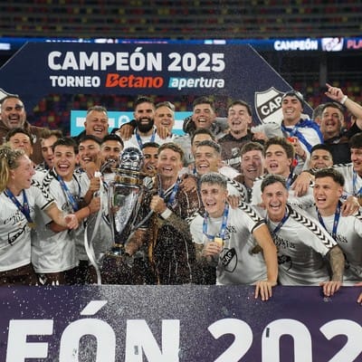 ¡Platense campeón histórico! El “Calamar” se consagró tras una temporada inolvidable