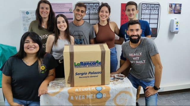 UNS: Importante donación para el proyecto social “Ayudemos a ver mejor”