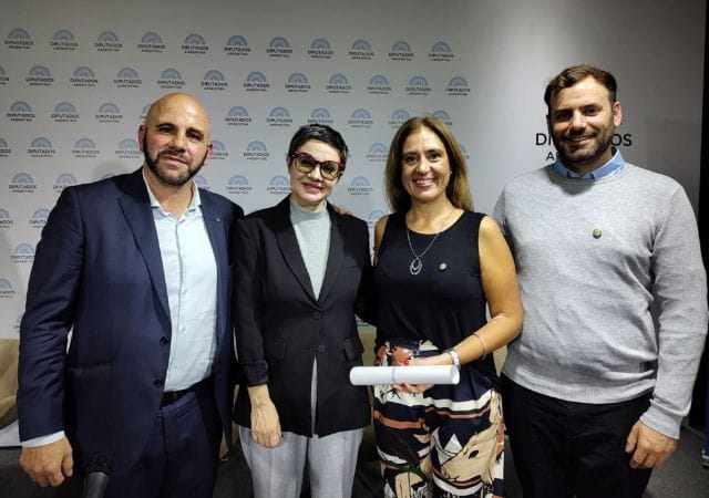 Reconocimiento a la UNS por su apoyo a estudiantes deportistas