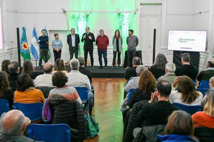 “Reverdecer Bahía” ya se aseguró el primer objetivo de plantar más de 10 mil árboles