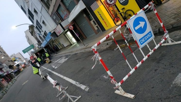 Corte de tránsito en Brown al 100 y cambio de recorrido en 9 líneas