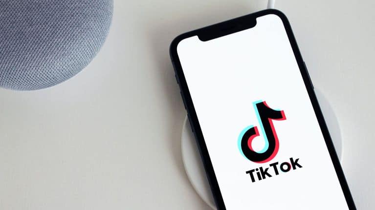 TikTok prueba Nearby, una función que muestra videos de personas cercanas