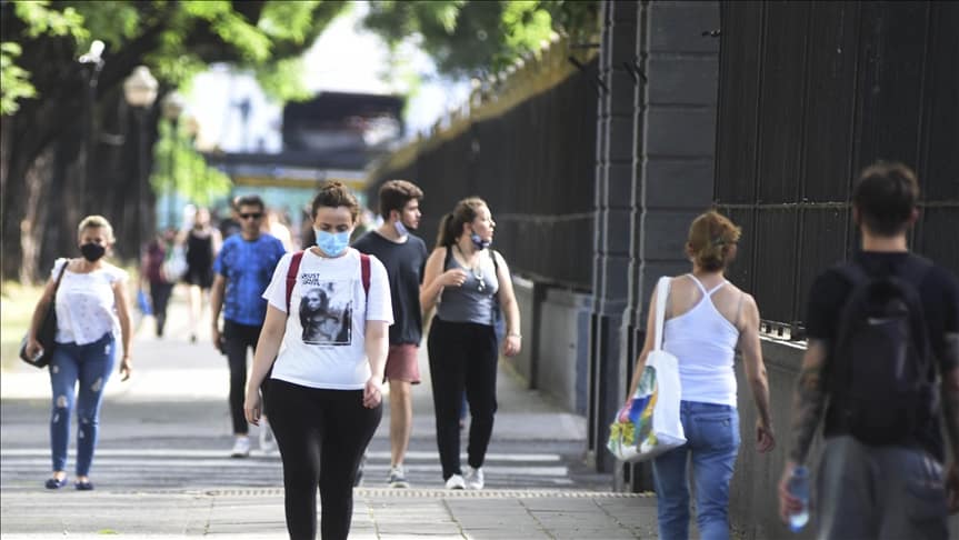 La Provincia de Buenos Aires lleva quince semanas de baja de casos