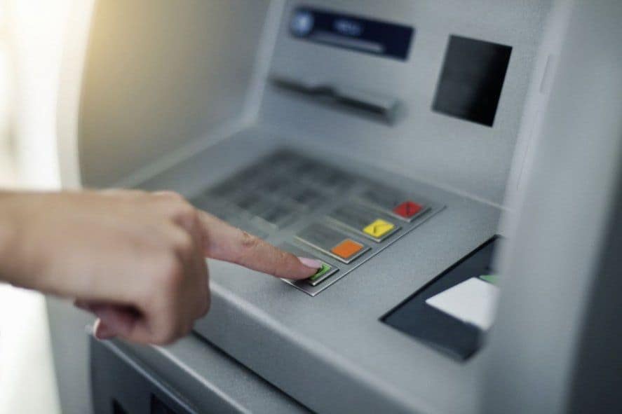 Viernes 24 sin banco: ¿cómo conseguir efectivo?