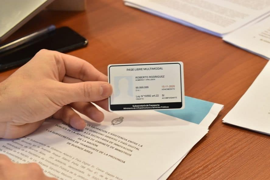 Personas con discapacidad y trasplantadas tendrán pase libre en el transporte público