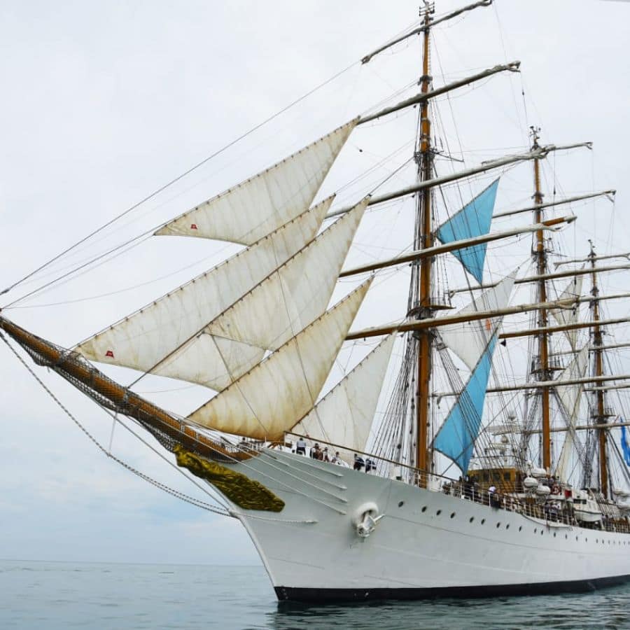 El Puerto le dará la bienvenida a la Fragata Libertad y se podrá visitar