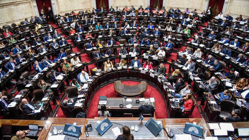 LA CÁMARA DE DIPUTADOS CONVOCÓ A SESIÓN ESPECIAL